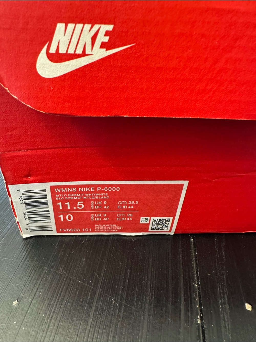 Nike White/Light Gray Athletic Sneakers Mens size 10 Women’s size 11.5 - Picture 5 of 7